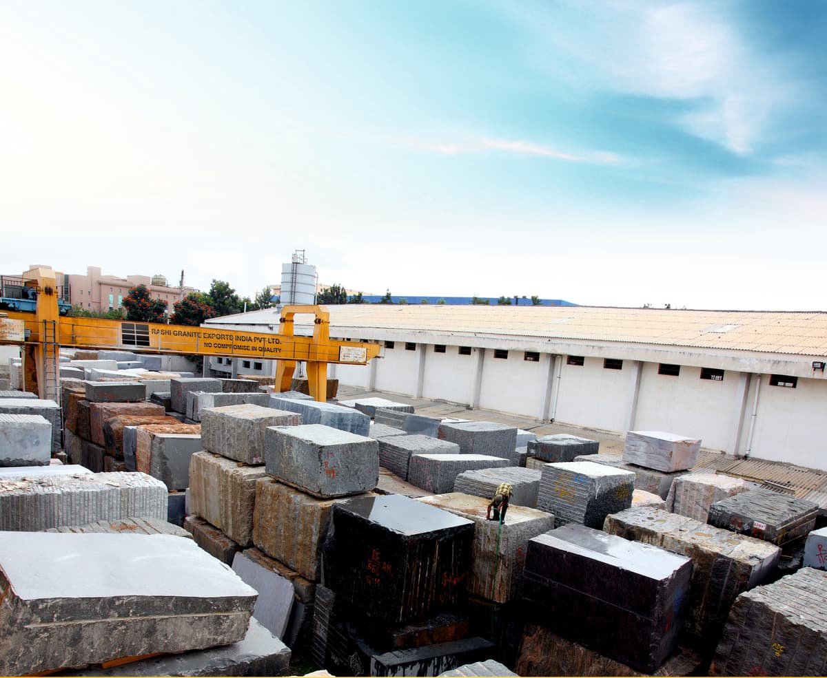 Block Yard with 1000 Blocks in Stock